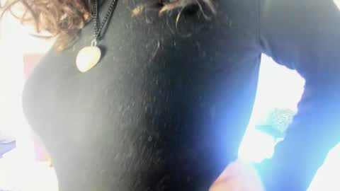 victoriaa_anderson_ online show from 03.18.26