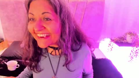 victoriaa_anderson_ online show from 05.28.26