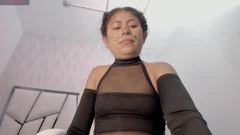 Victoria Sofia online show from 03.20.26