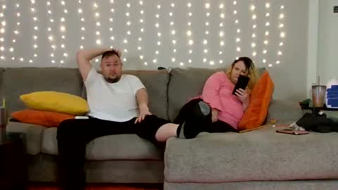 Victoria and Jesse online show from 12.07.24