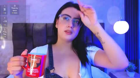 Victoria Andrade online show from 03.28.26