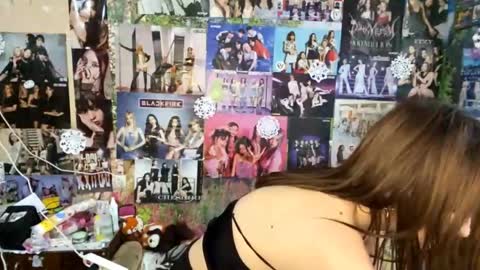 Lana online show from 04.23.26