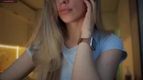 Snapshot of victoriachance chatting on 10.11.25 Victoria means victory... always online show from 10.11.25