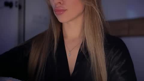 Snapshot of victoriachance chatting on 11.25.25 Victoria means victory... always online show from 11.25.25