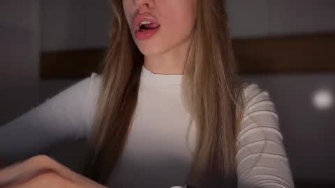 Snapshot of victoriachance chatting on 11.29.25 Victoria means victory... always online show from 11.29.25