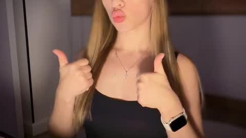 Snapshot of victoriachance chatting on 12.14.25 Victoria means victory... always online show from 12.14.25