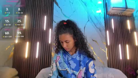 Victoria  online show from 04.15.26