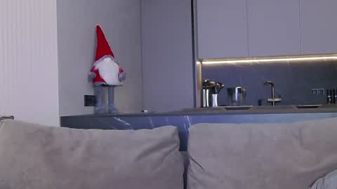 Snapshot of victoriafalls chatting on 12.29.24 Miss V online show from 12.29.24