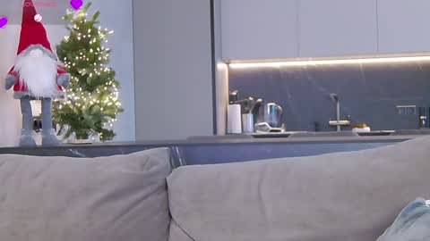 Snapshot of victoriafalls chatting on 01.01.25 Miss V online show from 01.01.25