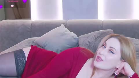 Snapshot of victoriafalls chatting on 02.23.25 Miss V online show from 02.23.25