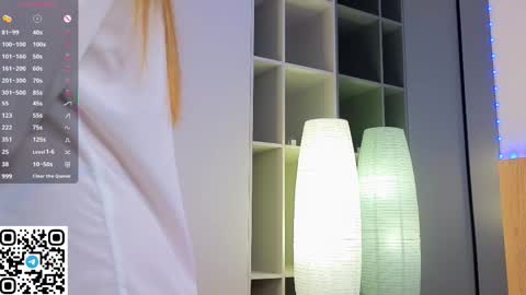 victoriahouston online show from 02.04.26