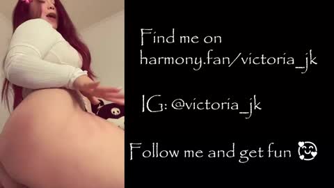 Victoria  online show from 09.15.25