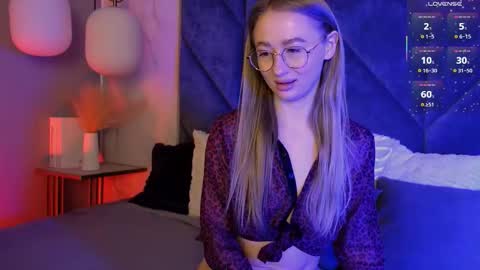 Victoria online show from 02.26.26