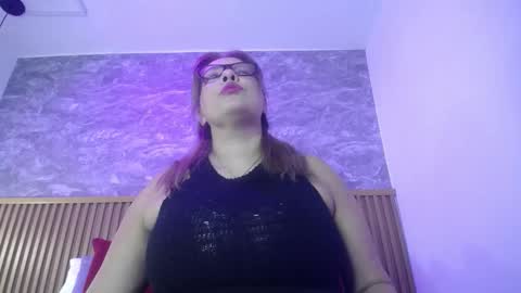 victoriamil1 online show from 09.23.25