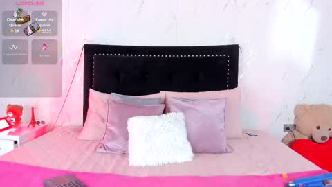 victoriasmithtv online show from 11.11.25