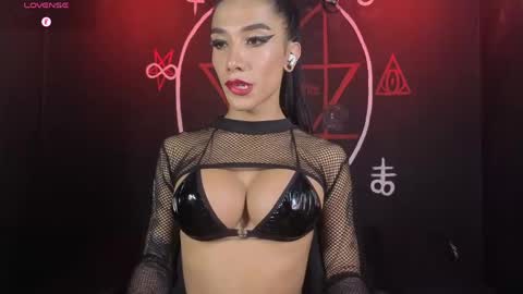 Victoria Vampire online show from 05.13.26