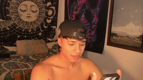 Snapshot of victorino_jhonson chatting on 12.03.24 Victorino Jhonson online show from 12.03.24