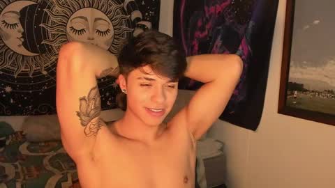 Snapshot of victorino_jhonson chatting on 12.13.24 Victorino Jhonson online show from 12.13.24