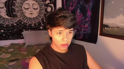 Snapshot of victorino_jhonson chatting on 01.19.25 Victorino Jhonson online show from 01.19.25