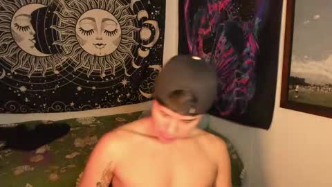 Snapshot of victorino_jhonson chatting on 01.28.25 Victorino Jhonson online show from 01.28.25