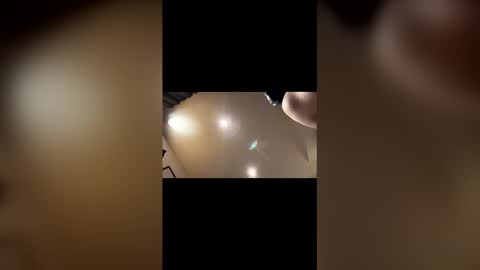 Snapshot of victorqvistoo chatting on 01.18.26 qvistoo online show from 01.18.26