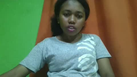 Snapshot of vierge28430 chatting on 04.20.26 vierge28430 online show from 04.20.26