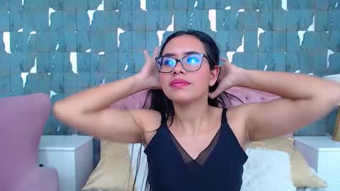 Viictoriasecret online show from 11.13.25