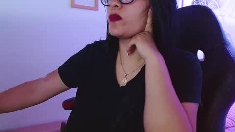 Snapshot of viiolleta chatting on 03.07.25 viioleta online show from 03.07.25