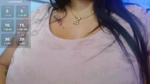 Snapshot of viiolleta chatting on 10.09.25 viioleta online show from 10.09.25