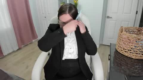 Snapshot of vika7333 chatting on 03.04.25 Ukrainian-woman online show from 03.04.25