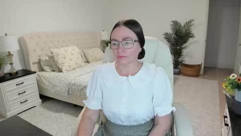 Snapshot of vika7333 chatting on 03.05.26 Ukrainian-woman online show from 03.05.26
