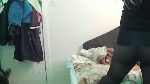 Snapshot of vika_star chatting on 11.25.25 Vika online show from 11.25.25