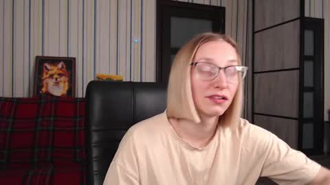 Vika online show from 12.05.25