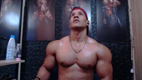 Snapshot of viktorherrera chatting on 02.26.26 Viktor Herrera online show from 02.26.26