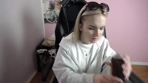 viktoria_lovely online show from 03.03.26