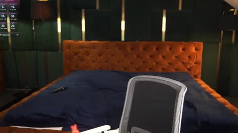 Snapshot of viktoria_storm chatting on 12.06.24 Alisa online show from 12.06.24