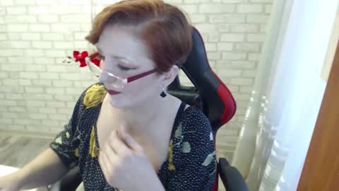 vikualex69 online show from 11.18.25