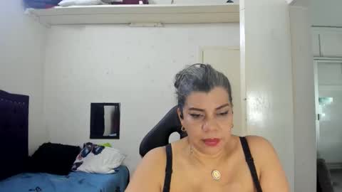 VIKY ADAMS online show from 01.18.26