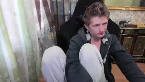 Snapshot of vince__dice chatting on 07.20.26 Dimoooooon online show from 07.20.26