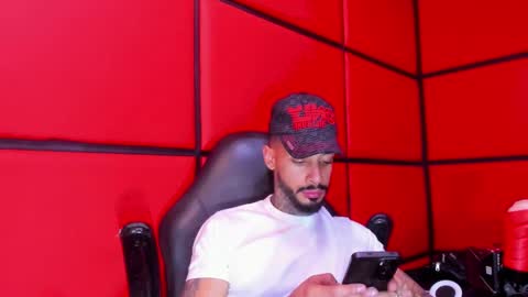 ---Vinzen--- online show from 02.25.26