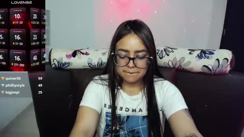 Daniela online show from 02.17.25