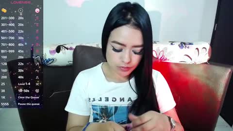 Daniela online show from 03.11.25