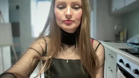 Funny  girl online show from 03.05.25