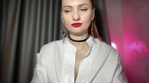 Funny  girl online show from 10.19.25