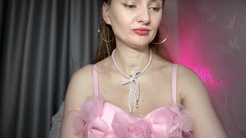 Funny  girl online show from 11.26.25