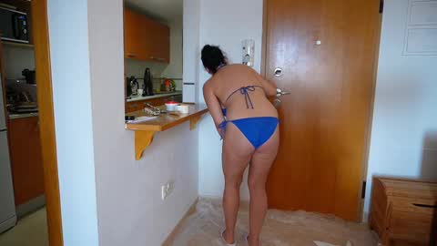 Snapshot of viola_beck chatting on 02.22.25 Vio online show from 02.22.25