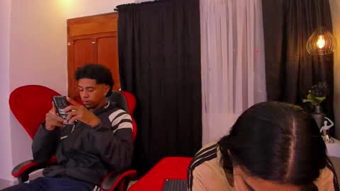 Violet and Myers online show from 11.30.25