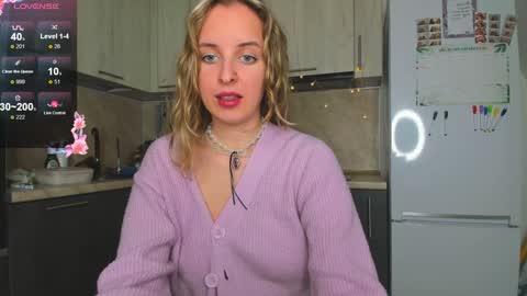 Violet online show from 12.25.24