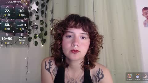 Snapshot of violet_bluee chatting on 05.28.26 Violet online show from 05.28.26