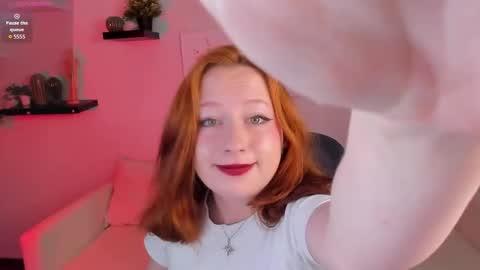 Snapshot of violet_griffen chatting on 05.25.26 VIOLET online show from 05.25.26